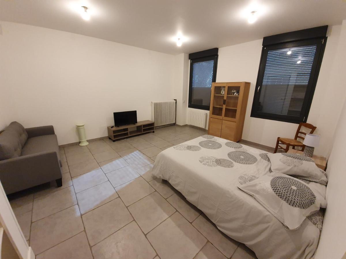 Apart'Ardennes 1 Apartment Vireux-Molhain Bagian luar foto